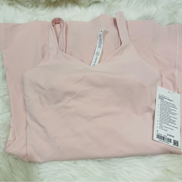 NWT LULULEMON ALIGN DRESS FLUSH PINK WITH BUILT IN SHORTS AND SHELF BRA SIZE 4 - Picture 2 of 5